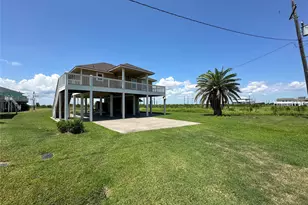 3415 Sand Dollar Dr, Crystal Beach, TX 77650 - Photo 4