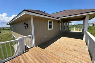 3415 Sand Dollar Dr, Crystal Beach, TX 77650 - Photo 10