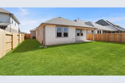 14814 Mission Avenue, Mont Belvieu, TX 77523 - Photo 10