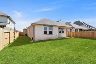 14814 Mission Ave, Mont Belvieu, TX 77523 - Photo 10