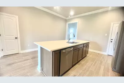 102 J Leigh Lane, Bridge City, TX 77611 - Photo 4