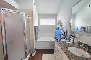 4411 Waterfall Way, Sugar Land, TX 77479 - Photo 24