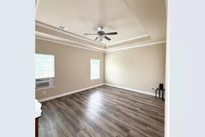 141 Majestic Oak Circle, Lake Jackson, TX 77566 - Photo 18