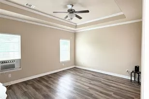 141 Majestic Oak Cir, Lake Jackson, TX 77566 - Photo 18