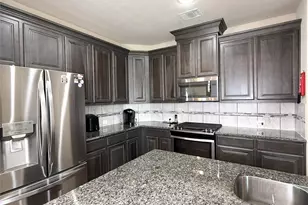 141 Majestic Oak Cir, Lake Jackson, TX 77566 - Photo 32
