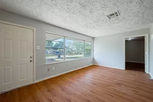 5963 Ridgeway Dr, Houston, TX 77033 - Photo 2