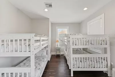 2917 Avenue Q, Galveston, TX 77550 - Photo 26
