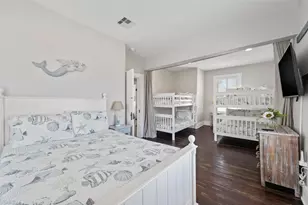 2917 Avenue Q, Galveston, TX 77550 - Photo 28