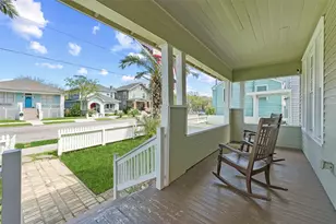 2917 Avenue Q, Galveston, TX 77550 - Photo 42