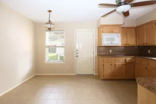 111 Azalea, Sugar Land, TX 77478 - Photo 6