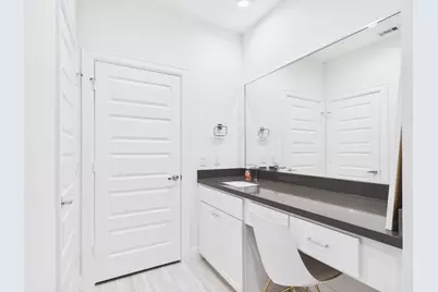 2711 Clinton Drive, Houston, TX 77020 - Photo 30