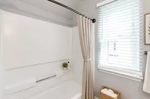 1310 Dennis St, Houston, TX 77004 - Photo 8