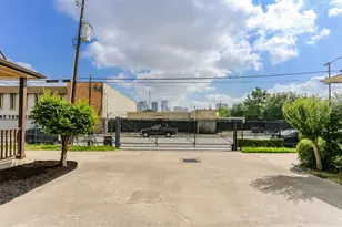 1310 Dennis St, Houston, TX 77004 - Photo 14