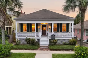 1207 Postoffice, Galveston, TX 77550 - Photo 1