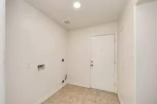 6723 Stonecross Creek Ln, Katy, TX 77449 - Photo 18