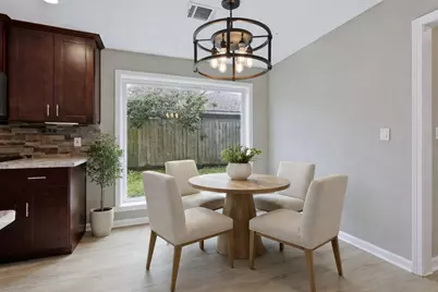 210 Big Hollow Lane, Houston, TX 77042 - Photo 8