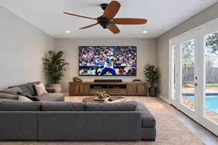 210 Big Hollow Ln, Houston, TX 77042 - Photo 12