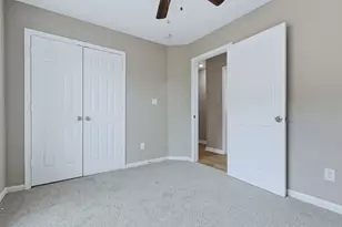 210 Big Hollow Ln, Houston, TX 77042 - Photo 20