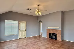 5218 Hill Timbers Dr, Humble, TX 77346 - Photo 4