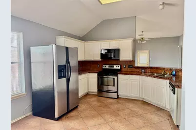 5218 Hill Timbers Drive, Humble, TX 77346 - Photo 6