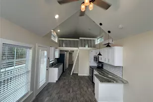 3008 Calhoun St, Bacliff, TX 77518 - Photo 4