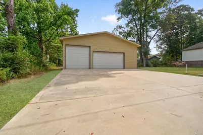 155 Cherry Tree, Livingston, TX 77351 - Photo 24
