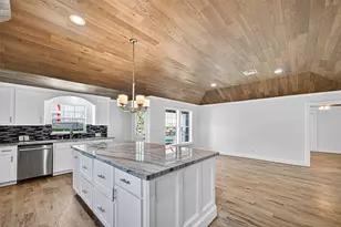 312 Marcella St, Houston, TX 77091 - Photo 10