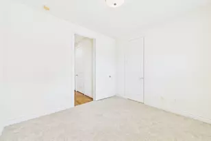 11025 Sherwood Grv, Houston, TX 77043 - Photo 26