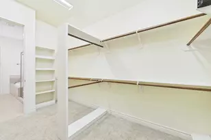 11025 Sherwood Grv, Houston, TX 77043 - Photo 36