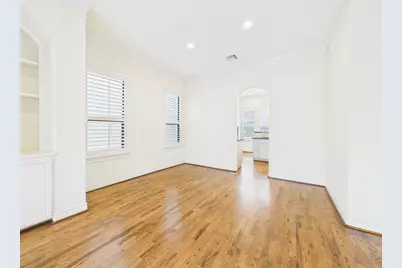 11025 Sherwood Grove, Houston, TX 77043 - Photo 14