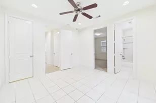 11025 Sherwood Grv, Houston, TX 77043 - Photo 6
