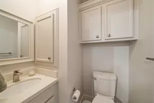 8710 Burkhart Rd, Houston, TX 77055 - Photo 22