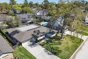 8710 Burkhart Rd, Houston, TX 77055 - Photo 2