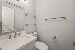 2400 N Braeswood Blvd, Houston, TX 77030 - Photo 22