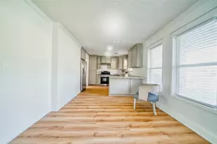 4913 W 43rd St, Houston, TX 77092 - Photo 8