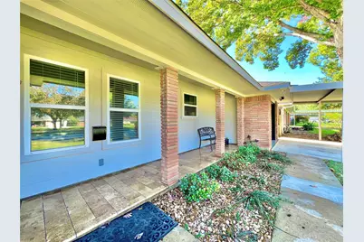 4913 W 43rd Street, Houston, TX 77092 - Photo 4