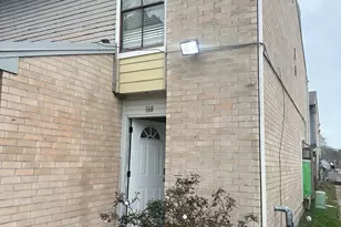 11000 Kinghurst Dr, Houston, TX 77099 - Photo 2