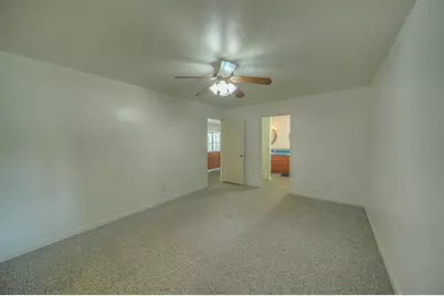 96 N Lakeside Drive, Huntsville, TX 77320 - Photo 12