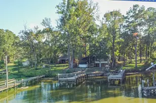 96 N Lakeside Dr, Huntsville, TX 77320 - Photo 26