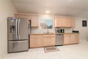 14235 Hidden Meadow Dr Dr, Sugar Land, TX 77498 - Photo 8