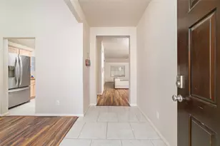 14235 Hidden Meadow Dr Dr, Sugar Land, TX 77498 - Photo 2