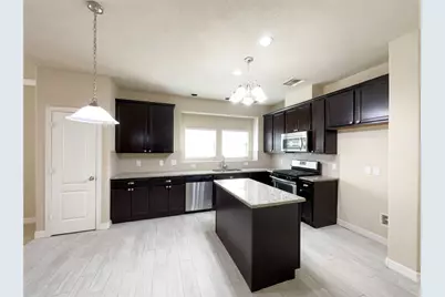 2122 Mateo Park Drive, Houston, TX 77047 - Photo 2