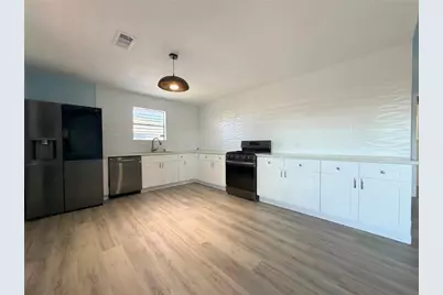 1006 Redfish Street, Bayou Vista, TX 77563 - Photo 16