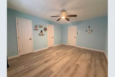 1006 Redfish Street, Bayou Vista, TX 77563 - Photo 14