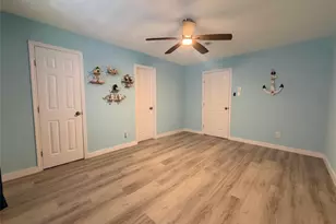 1006 Redfish St, Bayou Vista, TX 77563 - Photo 14