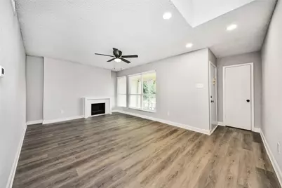 781 Country Place Drive #2003, Houston, TX 77079 - Photo 20