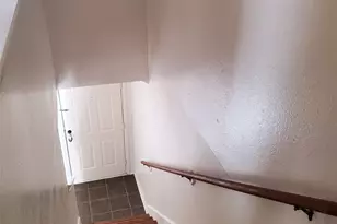 9339 Westwood Village Dr, Houston, TX 77036 - Photo 6