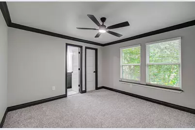 14414 Castle Cove Lane, Houston, TX 77044 - Photo 32