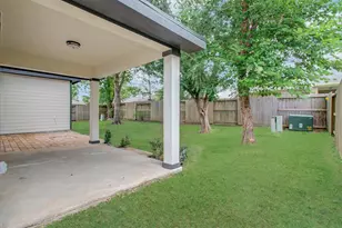 14414 Castle Cove Ln, Houston, TX 77044 - Photo 4