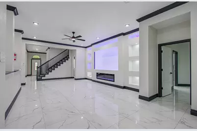 14414 Castle Cove Lane, Houston, TX 77044 - Photo 22